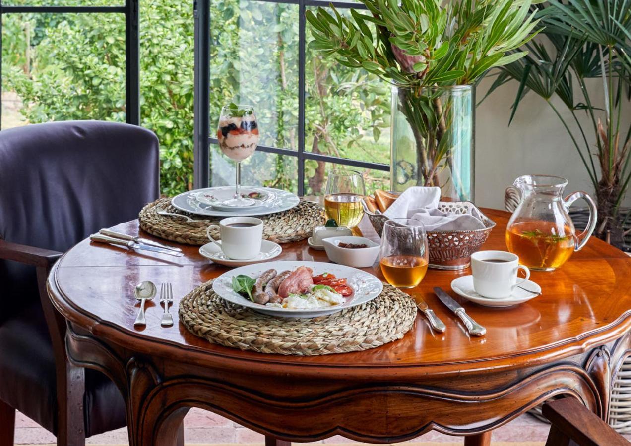 Deux Freres Wine Estate & Luxury Villas Стелленбос Екстер'єр фото